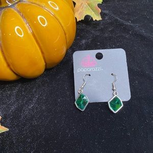 3 / $10 NWT Earrings Emerald green diamond shaped stones with silver